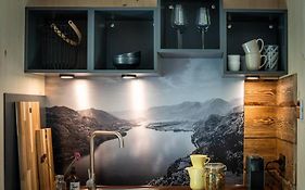 Basecamp Salzkammergut - Exklusives Apartment Mitten Im Salzkammergut